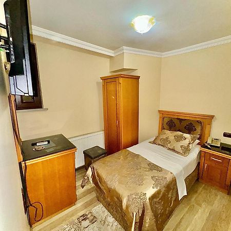 Grand Papirus Hotel Istanbul Exterior photo