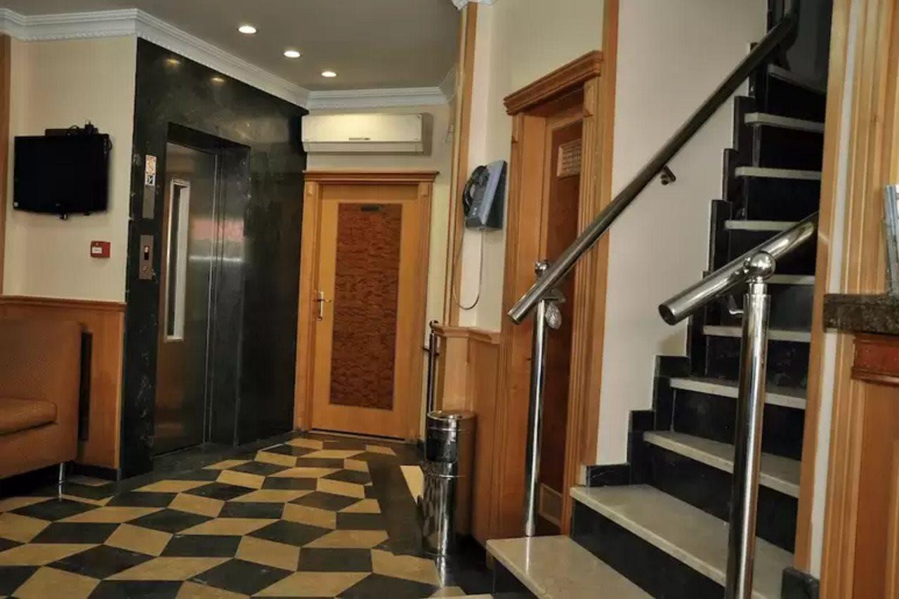Grand Papirus Hotel Istanbul Exterior photo