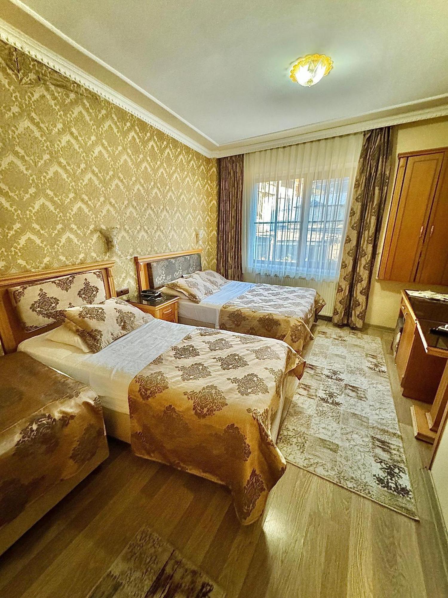 Grand Papirus Hotel Istanbul Exterior photo