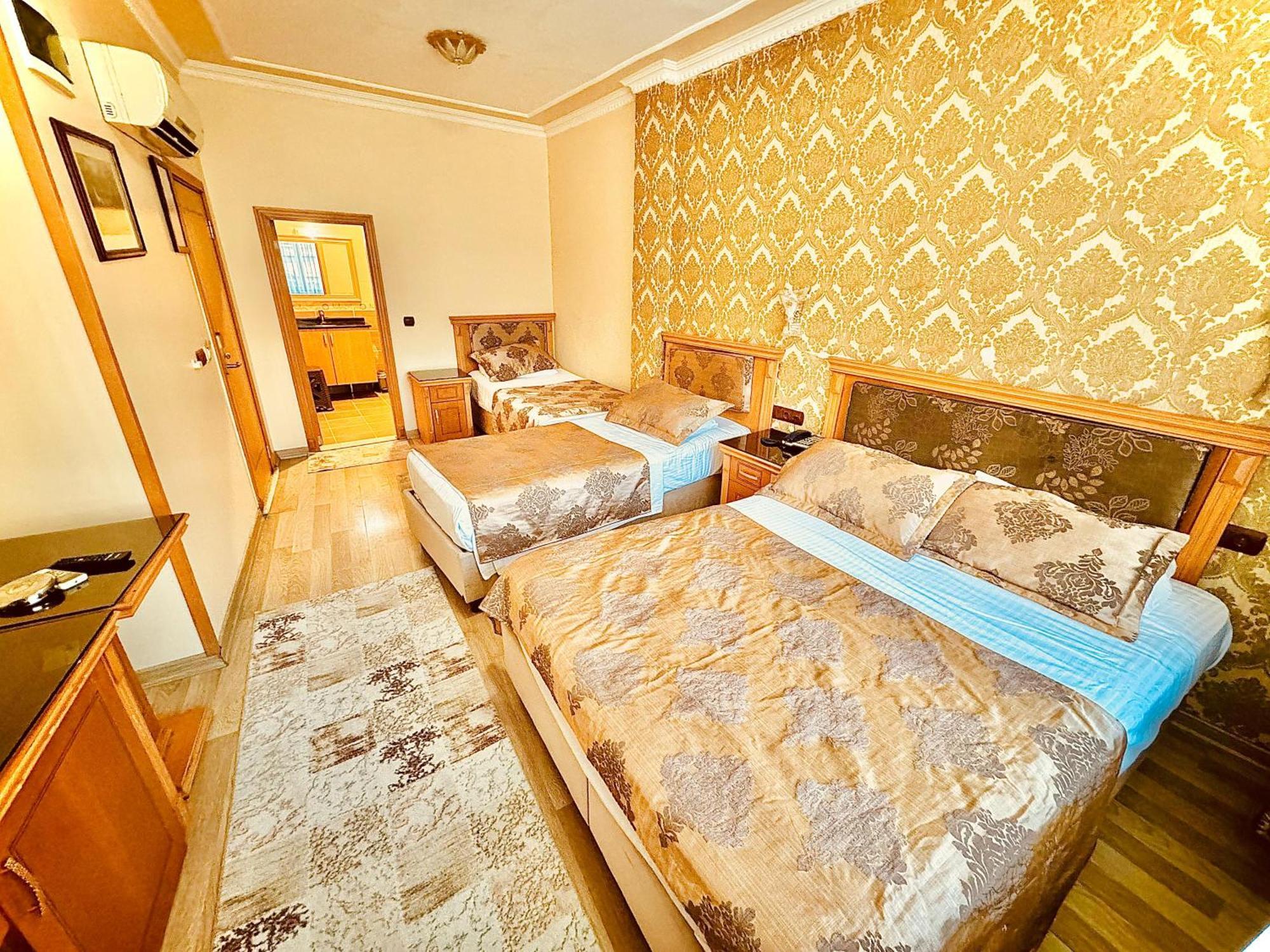 Grand Papirus Hotel Istanbul Exterior photo